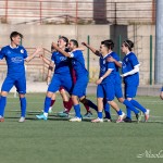 L'esultanza con la squadra dopo il gol al Roccella