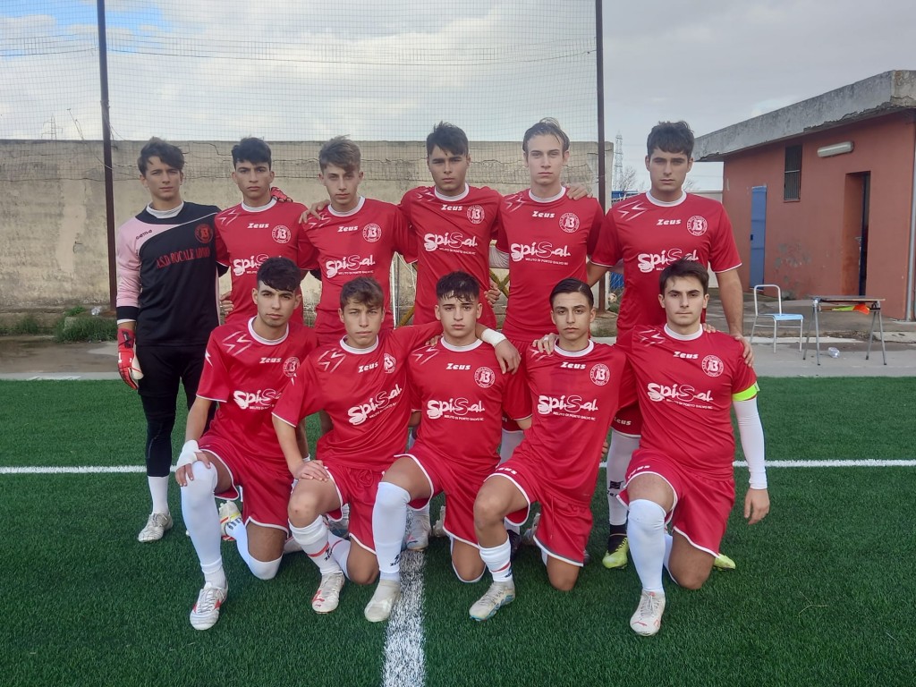 L'undici titolare nel match vinto contro il Saint Michel Foto: Marcello Gatto