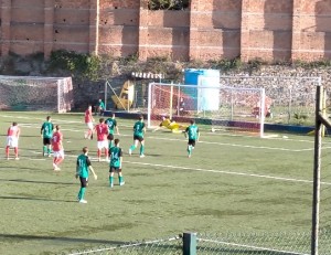 Il rigore di Nicolau riaccende le speranze nel finale